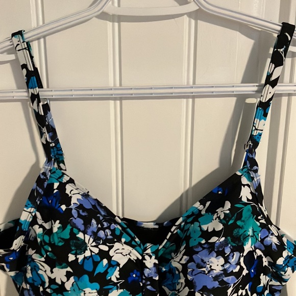 CHRISTINA SWIMSUIT 1-PC Ruched FLORAL Blue Black Sz 16 D BNWT - Picture 3 of 10